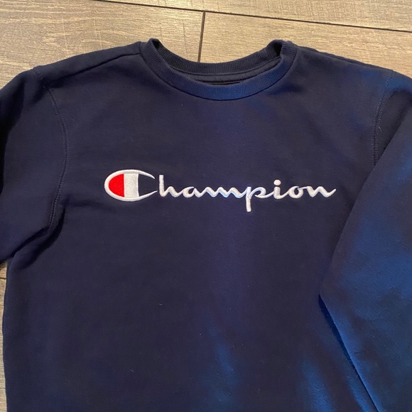 💙Champion Boys Blue Sweatshirt Size M - Picture 2 of 5